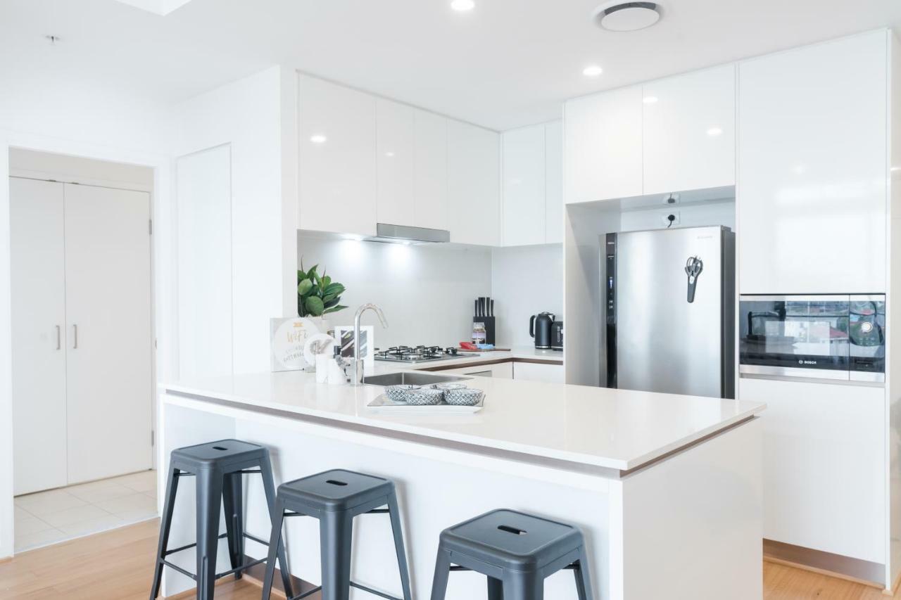 Newstead Apartment *